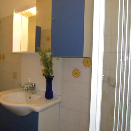 Maja Apartment *